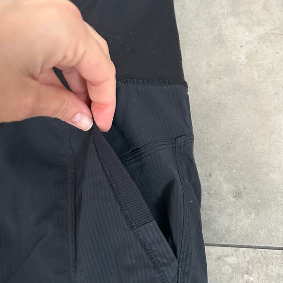 Lululemon athletica in flux crop black 4 - Picture 8 of 10